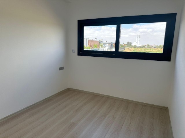 Gazimağusa Yeniboğaziçin de satılık 3+1 müstakil villa Habibe ÇETİN 05488547005 - Fotoğraf 3