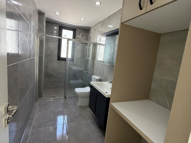 GİRNE ÇATALKÖY’DE SATILIK ÇATI TERASLI 2+1 DAİRELER