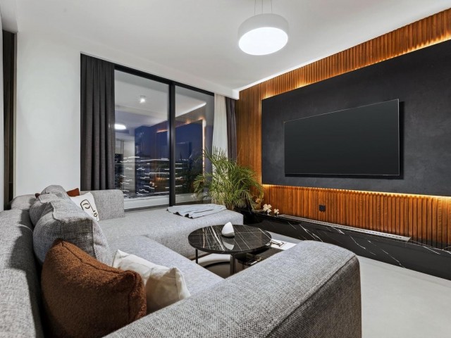 Büyüleyici Deniz Manzaralı 2+1 Daire, Long Beach'te Satılık!