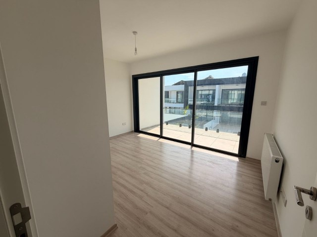🏡 YENİBOĞAZİÇİ’NDE SATILIK SIFIR 3+1 VİLLA