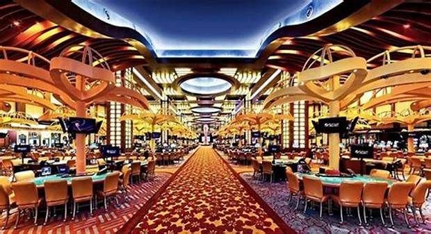 GİRNE ÇATALKÖY, 25 dönüm arazide, Hotel Projesi çıkmış 500 Yataklı Hotel ve Casino vasfına sahip arazi ve projesi.... - Fotoğraf 2