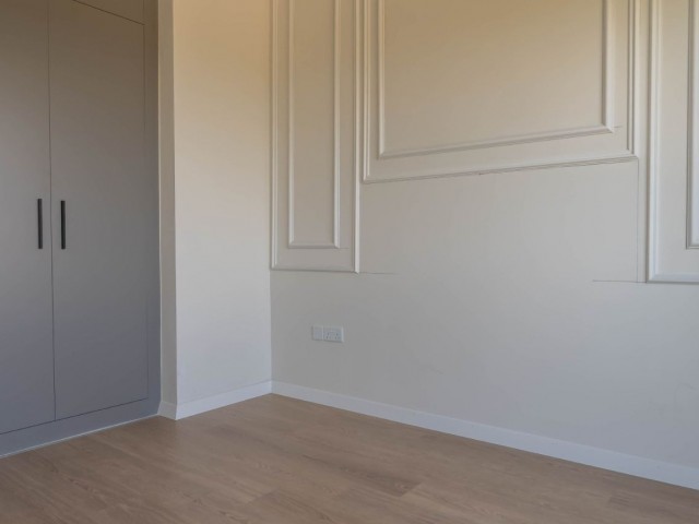 Girne Laptada Kira getirisi yuks I villa tadında bir yaşam( 1+1 ler 130 000 stg 2+1 ler 185000 GBP) Ortak havuzlu özel bahçeli....Terasli - Fotoğraf 1