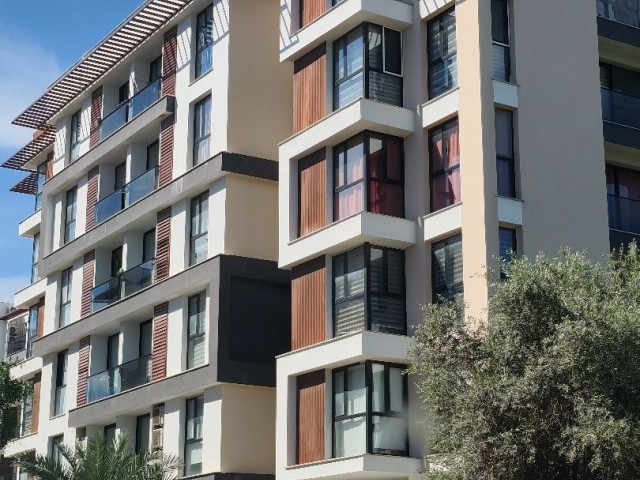 Passuci Kahve ve Gloria Jeans bölgesi yeni sıfır 3+1 eşdeğer tapulu daire...5. kat deniz manzaralı...Tapu hazır - Fotoğraf 3