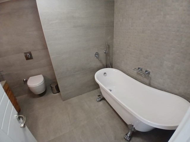 Girne Merkez, Lüks Rezidansta Satılık 3+1 Lüks Daire 340.000 STG / +905338202346