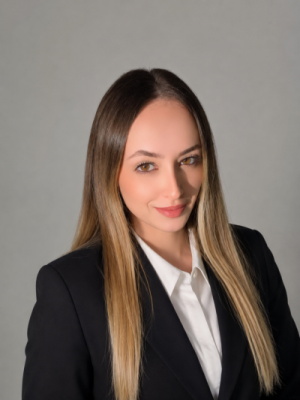 ayşe gülmüş