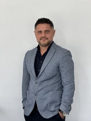 Ozan Ayık