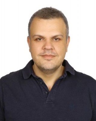 Efe Genit